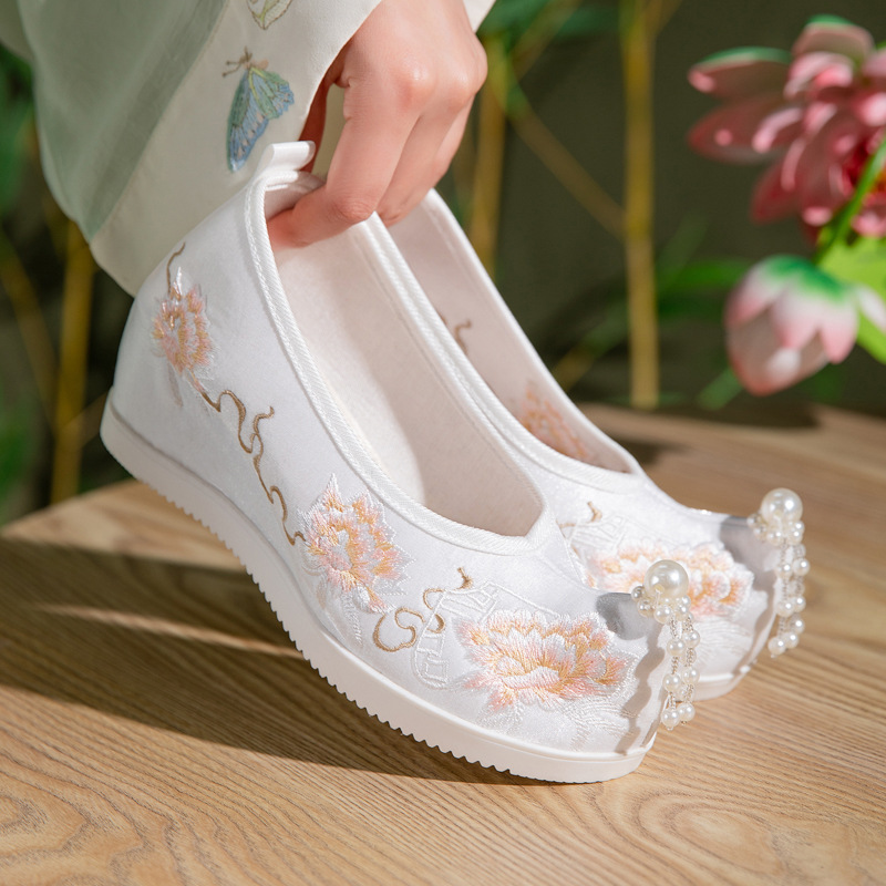 Damskie buty Hanfu z chińskim  – Embroidery Yes recenzja i cena
